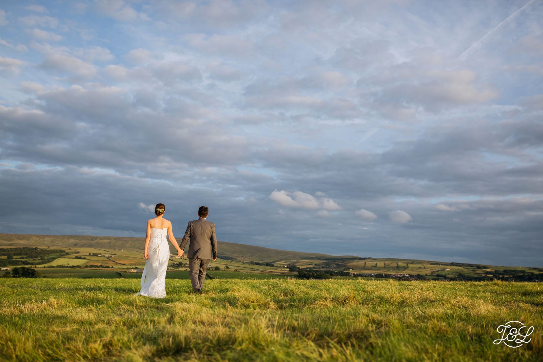 Country Weddings Alma Inn Colne Lancashire Wedding Photographers