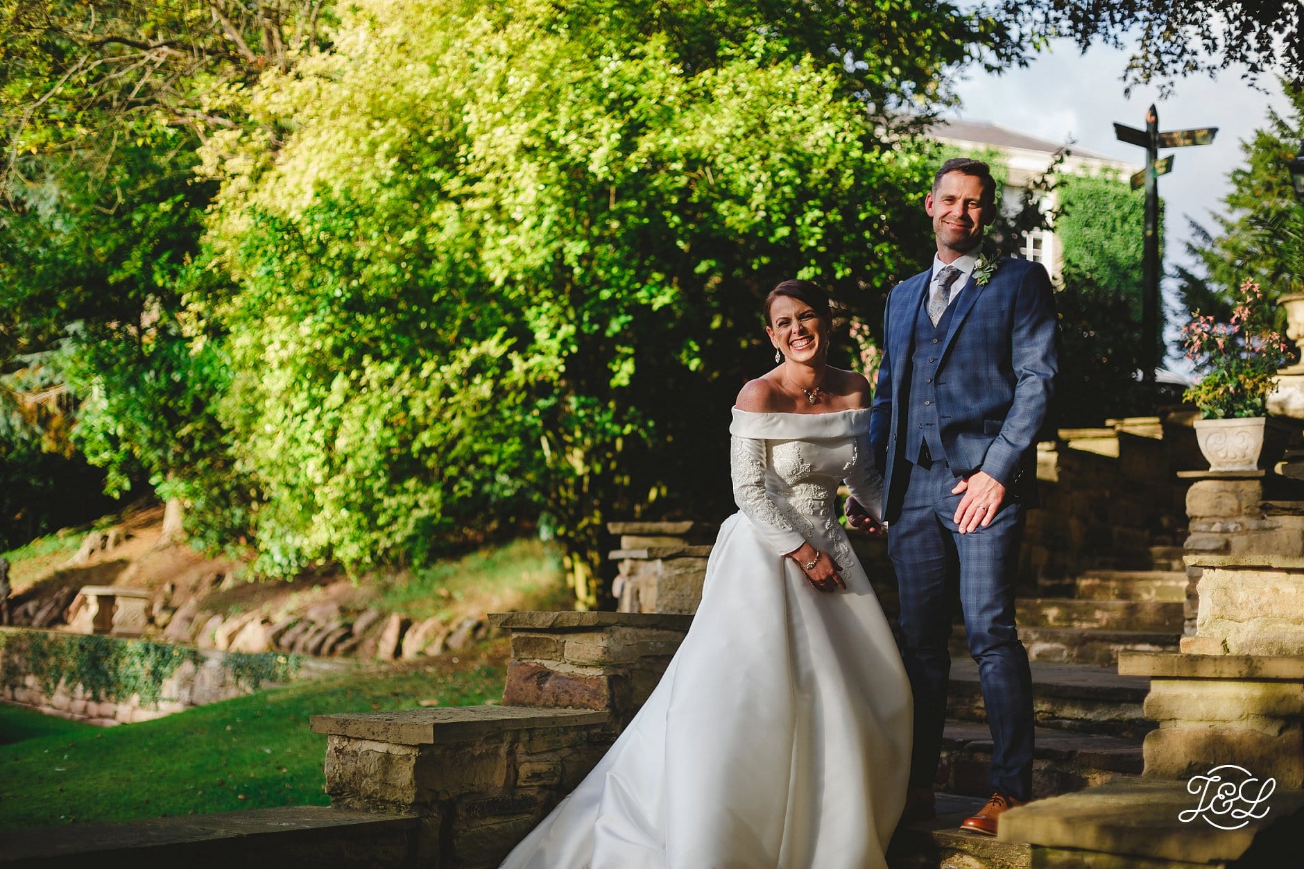 Crab and Lobster Wedding Photographer